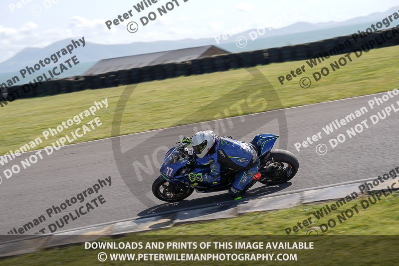 anglesey no limits trackday;anglesey photographs;anglesey trackday photographs;enduro digital images;event digital images;eventdigitalimages;no limits trackdays;peter wileman photography;racing digital images;trac mon;trackday digital images;trackday photos;ty croes